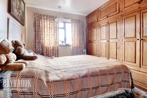 236 Ben Lane, Sheffield, S6 4SD