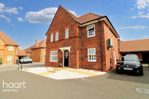 5 bedroom detached house for sale - Halley View, Stewartby