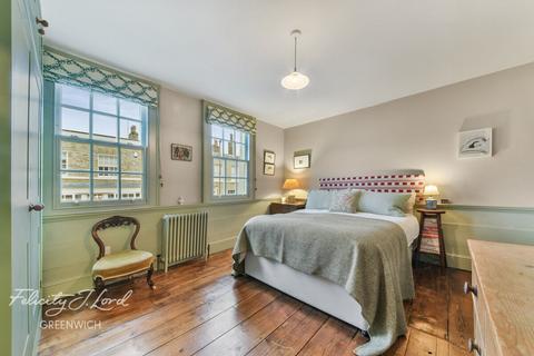 4 bedroom terraced house for sale, Royal Hill, Greenwich, London, SE10 8RT