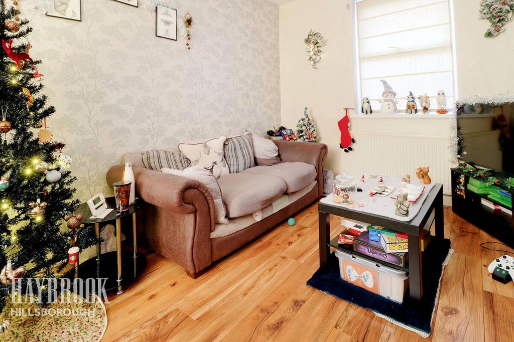 Pollard Crescent, Sheffield 2 bed semidetached house for sale £115,000
