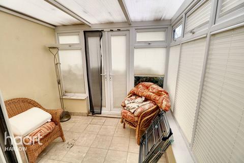 148 The Maples, Harlow, CM19 4RD