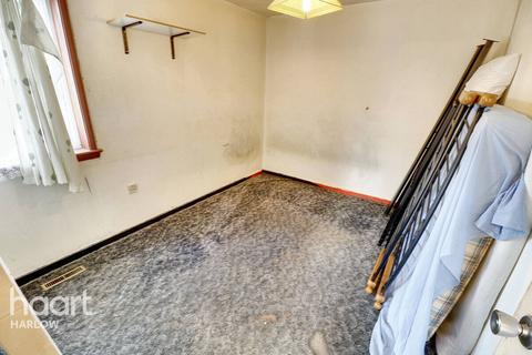148 The Maples, Harlow, CM19 4RD