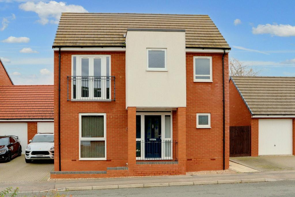 Walker Avenue, Milton Keynes 3 bed detached house for sale £435,000