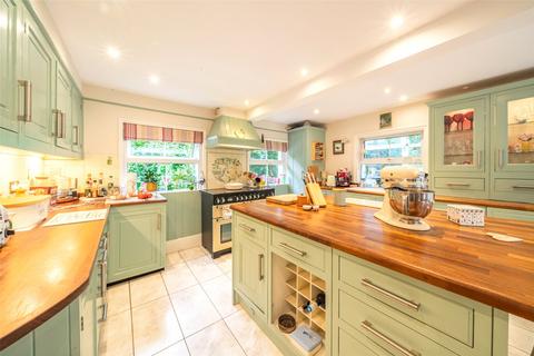 5 bedroom detached house for sale, Cottage Lane, Westfield, East Sussex, TN35