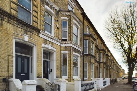 2 bedroom apartment for sale - Tisbury Road, Hove, East Sussex, BN3