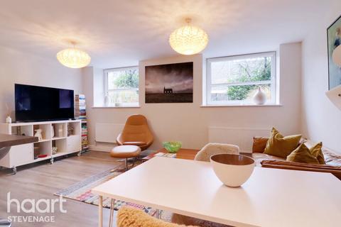 1 bedroom apartment for sale - Swingate, Stevenage