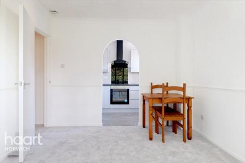 20 Beck Way, Loddon, Norwich, NR14 6UZ