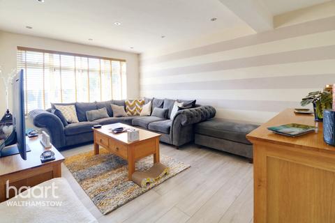 2 bedroom apartment for sale - Salcombe Road, London