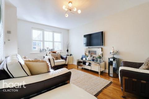 2 bedroom semi-detached house for sale, Dresden Square, Clacton-On-Sea