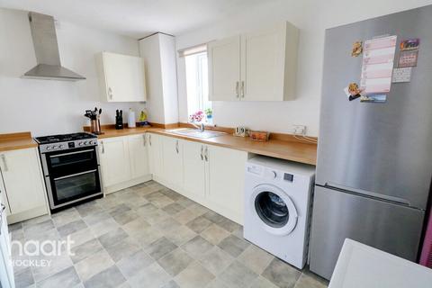 3 bedroom maisonette for sale - Ashingdon Road, Rochford