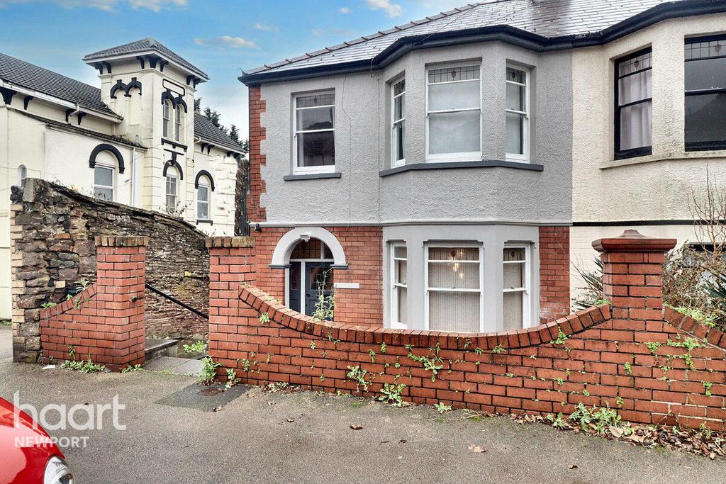 Summerhill Avenue, Newport 3 bed semidetached house for sale £240,000