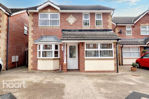 4 bedroom detached house for sale, Barnfield, Newport