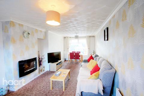 3 bedroom end of terrace house for sale - Livale Road, Newport