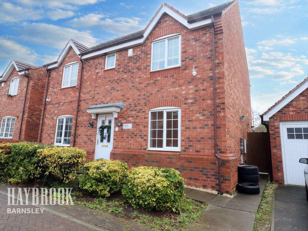 Elder Way, South Hiendley 4 bed detached house for sale £250,000