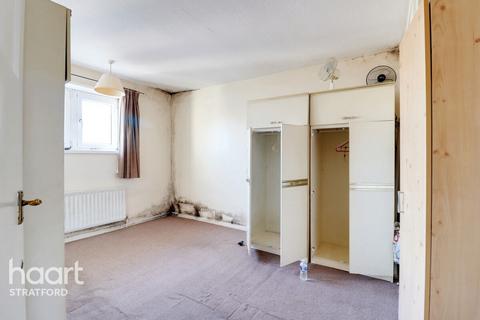 36 Gillman Drive, London, E15 3JS