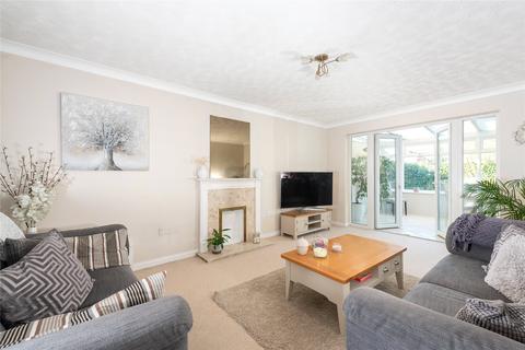 25 Brett Drive, Bromham, Bedford, MK43 8RE