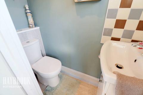 1, Selwood Flats Doncaster Road, Rotherham, S65 2BW