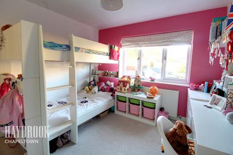 128 Broad Inge Crescent, Chapeltown, Sheffield, S35 1RU