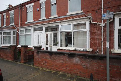 3 bedroom terraced house for sale, South Lonsdale Street, Stretford, M32 0JE