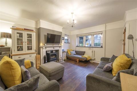 15 Lion Mead, Haslemere, GU27 1LF