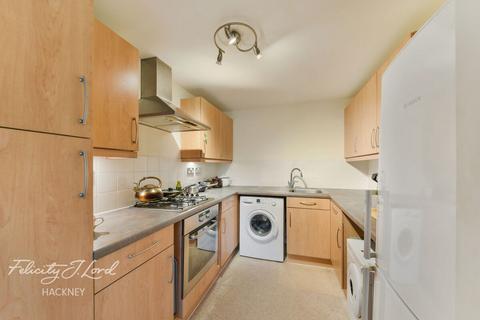 1 bedroom flat for sale, Heron Court, Big Hill, Clapton, E5