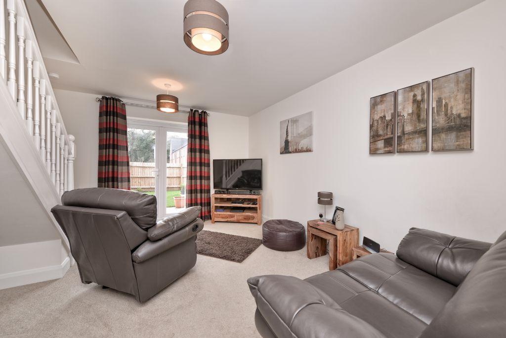 Woodlands View, Leegomery, TF1 2 bed end of terrace house for sale £