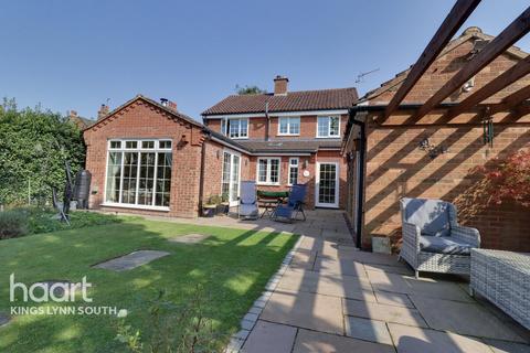 3 bedroom detached house for sale, Fen Road, Watlington