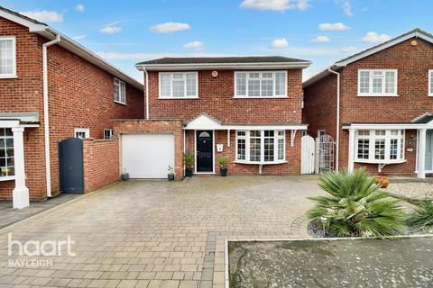 3 bedroom detached house for sale - Kennedy Close, Rayleigh