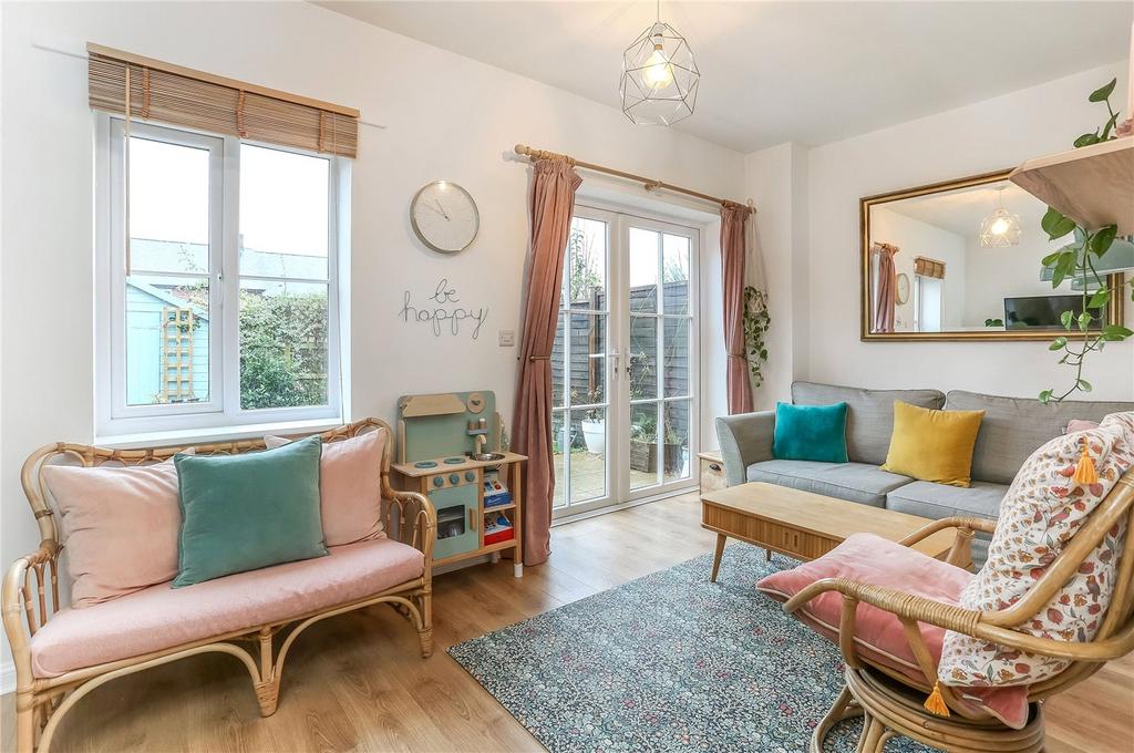 Pitt Road, Winchester, Hampshire, SO22 2 bed end of terrace house for