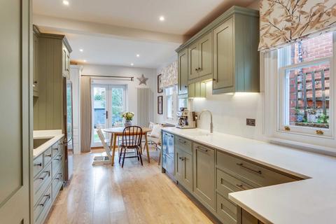 15 Priest Hill, Caversham, Reading, RG4 7RZ
