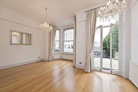 2 bedroom flat to rent, Redcliffe Square, Chelsea SW10