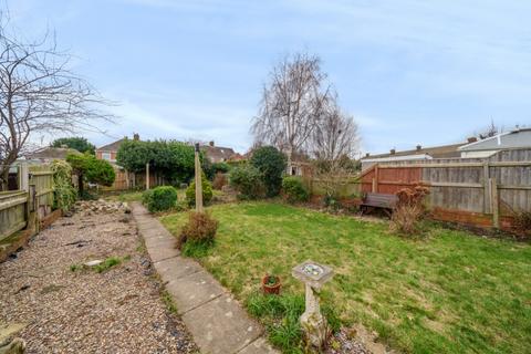 8 Braemar Road, Cleethorpes, DN35 9AU