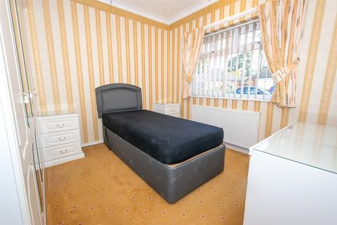 2 bedroom bungalow for sale, Walker Drive, Middlewich