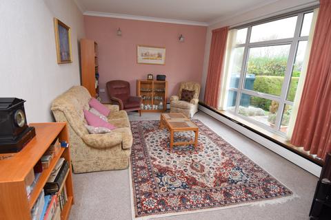 7 Gauntlet Road, Amesbury, Salisbury, SP4 7AQ