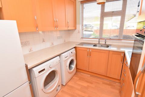 7 Gauntlet Road, Amesbury, Salisbury, SP4 7AQ