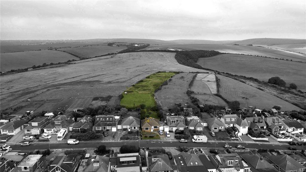 Wivelsfield Road, Saltdean, Brighton, East Sussex, BN2 3 bed detached
