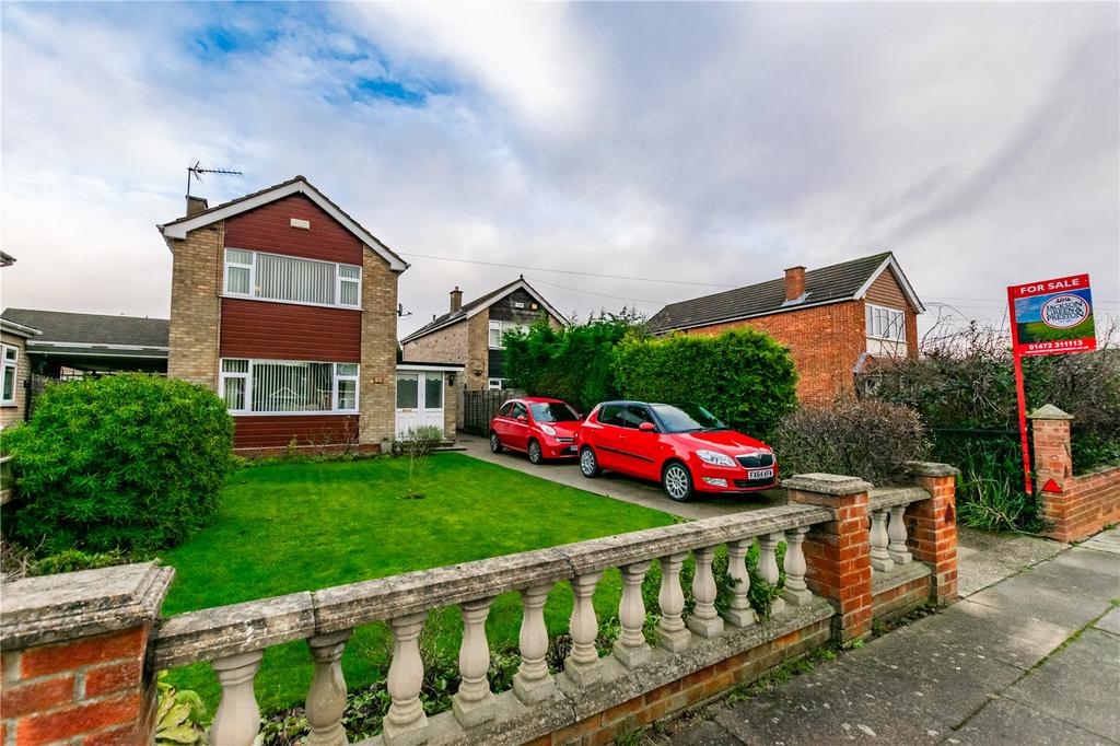 Anderby Drive, Grimsby, Lincolnshire, DN37 3 bed detached house for