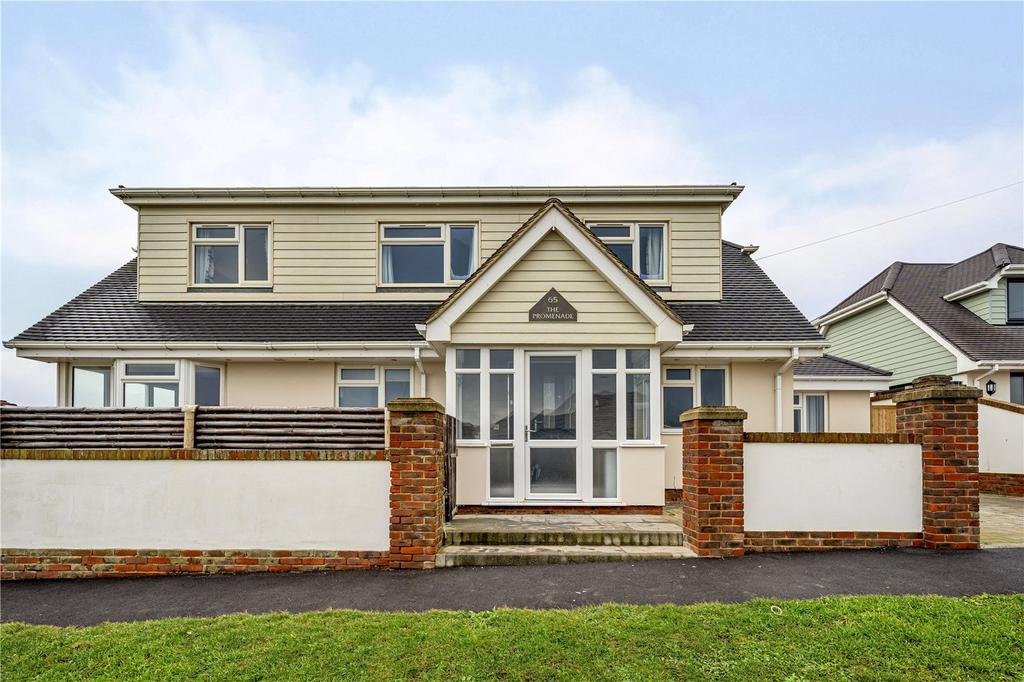 The Promenade, Peacehaven, East Sussex, BN10 5 bed detached house for