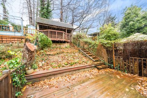 24 Bronte Way, Southampton, SO19 7JG