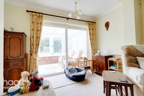42 Hamilton Road, Hunton Bridge, Kings Langley, WD4 8PZ