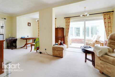 42 Hamilton Road, Hunton Bridge, Kings Langley, WD4 8PZ