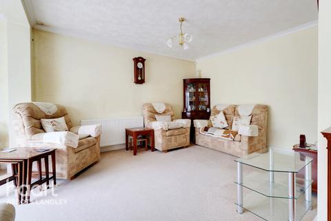 42 Hamilton Road, Hunton Bridge, Kings Langley, WD4 8PZ
