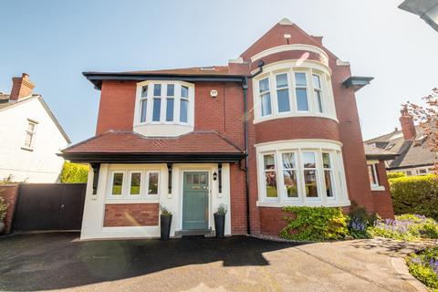 5 bedroom detached house for sale, Headroomgate Road, Lytham St. Annes, FY8
