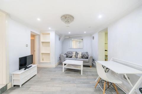 38 Orlop Street, London, SE10 9AB