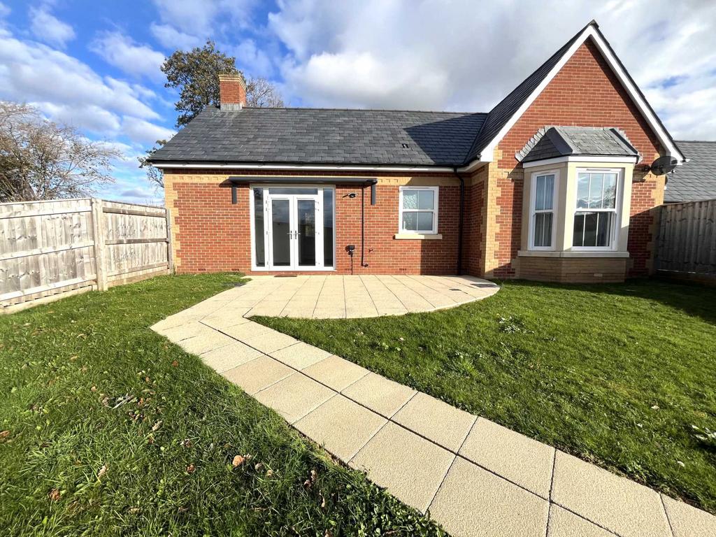 Flora Close, Exmouth 2 bed semidetached bungalow for sale £425,000