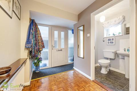 7 Burney Bit, Pamber Heath, Tadley, RG26 3TJ