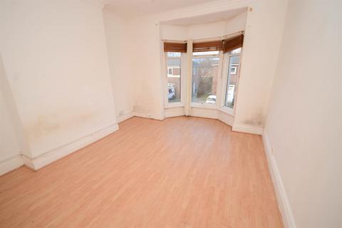 3 bedroom flat for sale - Westcott Road, South Shields