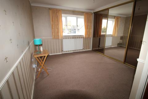 12 Brookdale Close, Upminster, RM14 2LU