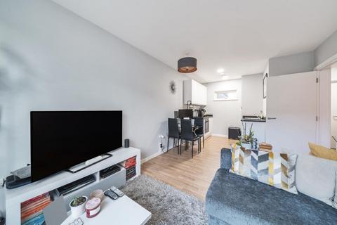 1 bedroom flat for sale, Juxon Street, Kennington