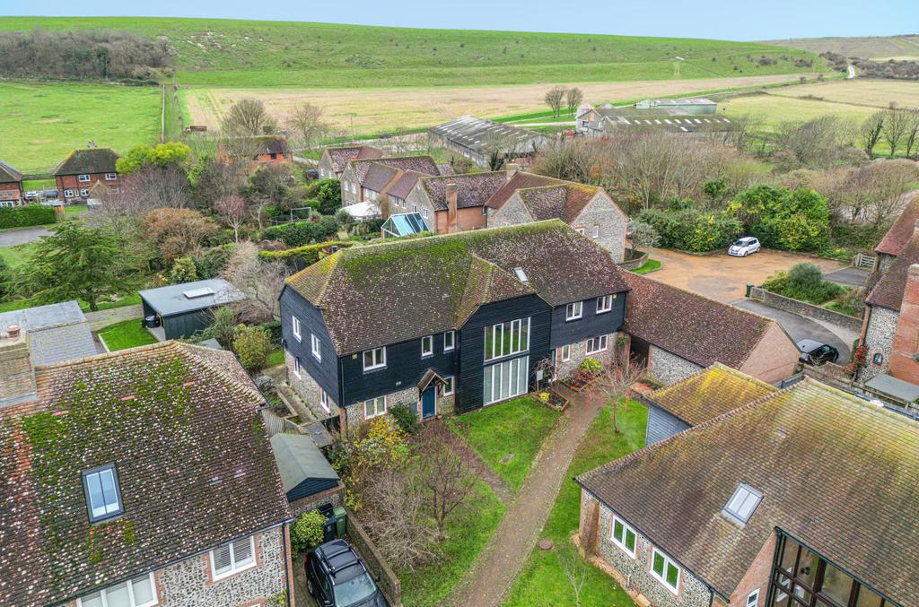 The Ridings, Ovingdean, Brighton, East Sussex, BN2 4 bed semidetached